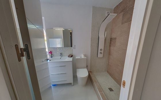 6 bedroom Villa in Ciudad Quesada - EE70171 - Photo - Small - 25
