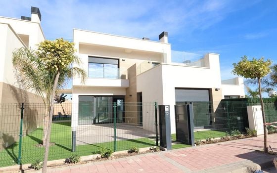 Villa de 3 habitaciones en Los Alcázares - CRR71693 - Foto - 1