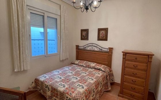 4 bedroom Villa in Torrevieja - LR73713 - Photo - Small - 10