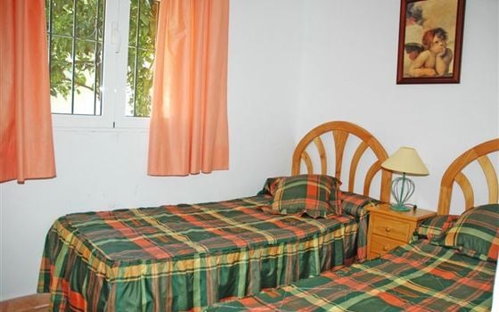 6 bedroom Villa in Calpe - ESP74355 - Photo - Small - 10