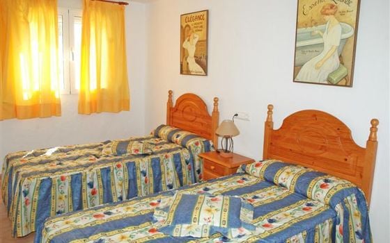 6 bedroom Villa in Calpe - ESP74355 - Photo - Small - 9