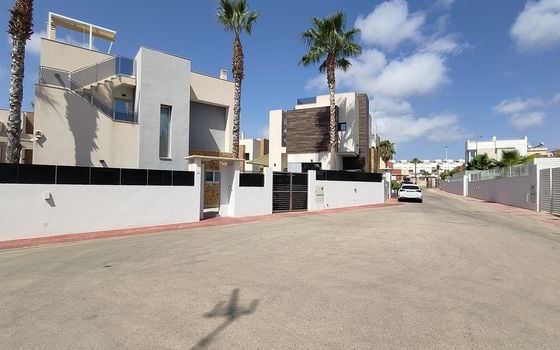 3 bedroom Villa in La Mata - CAA76541 - Photo - Small - 43