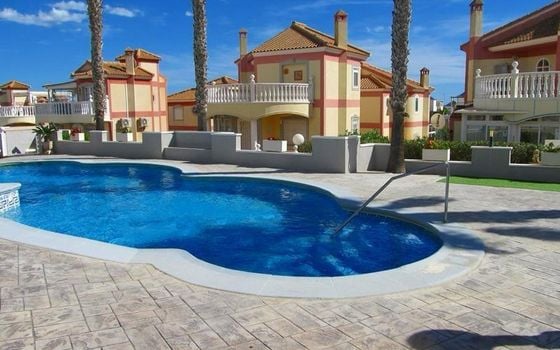 Villa de 3 chambres à Torrevieja - VEC133800 - Photo - 1
