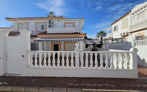 Villa de 4 chambres à Orihuela Costa - AG151126 - Photo - Small - 17