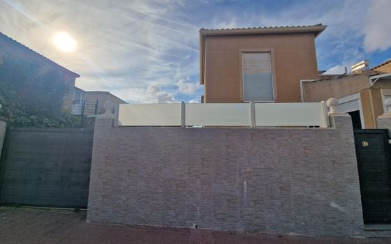 Duplex de 3 chambres à Torrevieja - VEC77170 - Photo - Small - 23