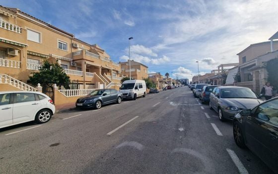 Duplex de 3 chambres à Torrevieja - VEC77170 - Photo - Small - 25