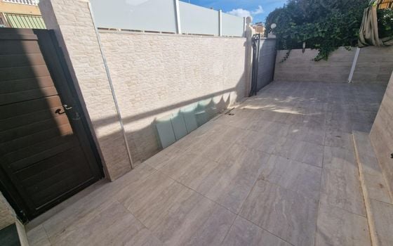 Duplex de 3 chambres à Torrevieja - VEC77170 - Photo - Small - 22