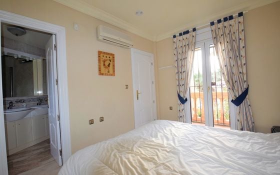 Villa de 5 chambres à Guardamar del Segura - NSP77254 - Photo - Small - 7