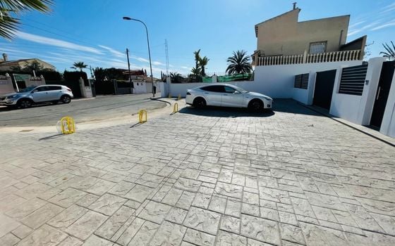 Villa de 5 chambres à Torrevieja - NSP77309 - Photo - Small - 31