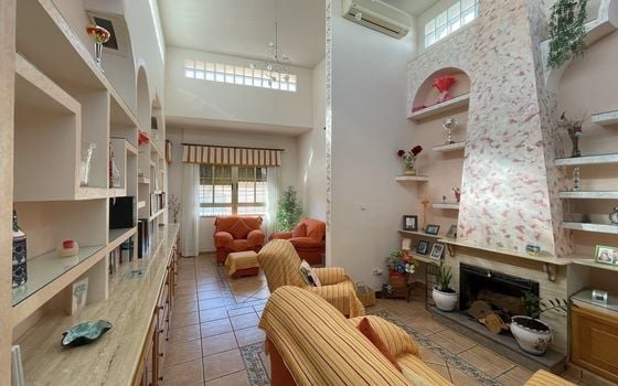 Villa de 4 habitaciones en La Unión - MRQ77467 - Foto - 5