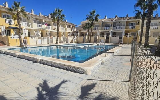 2 bedroom Bungalow in Guardamar del Segura - VEC78108 - Photo - 1