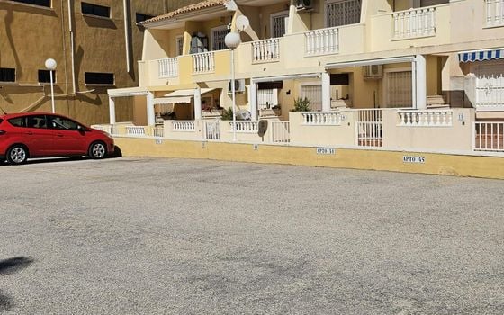 2 bedroom Bungalow in Guardamar del Segura - VEC78108 - Photo - 3