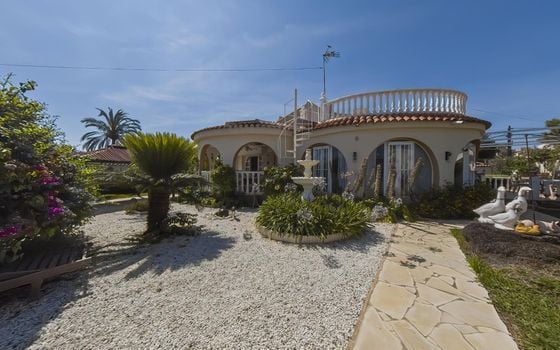 Villa de 3 chambres à Torrevieja - IMC78810 - Photo - 1