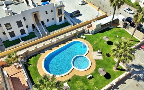 Townhouse de 3 chambres à Villamartin - VC153304 - Photo - Small - 28