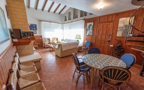 5 bedroom Villa in Guardamar del Segura - SV81244 - Photo - 4