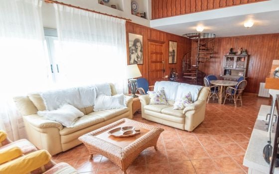 5 bedroom Villa in Guardamar del Segura - SV81244 - Photo - 5