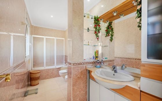 7 bedroom Villa in Benidorm - CGN81388 - Photo - Small - 16