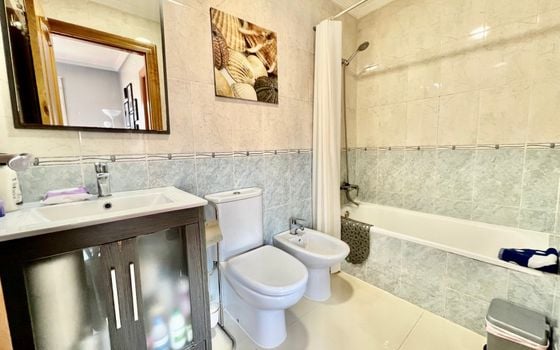 2 Schlafzimmer Penthouse-Wohnung in Torrevieja - AG151375 - Foto - Small - 12