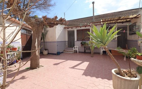 5 bedroom Villa in Almoradí - VRE82050 - Photo - Small - 23