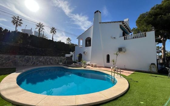 Villa de 4 chambres à Villamartin - SMS82111 - Photo - Small - 1