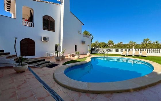 Villa de 4 chambres à Villamartin - SMS82111 - Photo - Small - 2