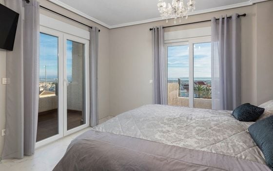 2 bedroom Penthouse in Rojales - AG82530 - Photo - Small - 15