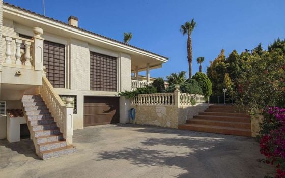5 bedroom Villa in Benidorm - ABC83490 - Photo - Small - 19