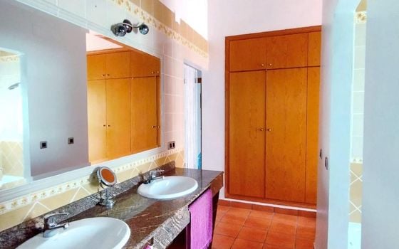4 bedroom Villa in Alfaz del Pi - ABC83617 - Photo - Small - 21
