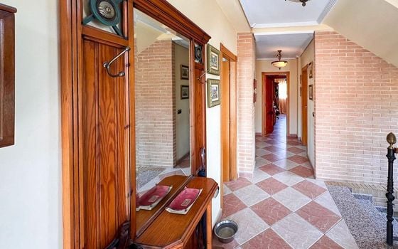 8 bedroom Villa in Benidorm - ABC83637 - Photo - Small - 21