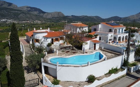 6 bedroom Villa in Orba - PGP84478 - Photo - Small - 47