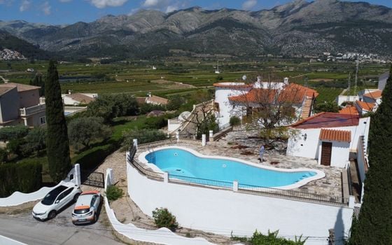 6 bedroom Villa in Orba - PGP84478 - Photo - Small - 48