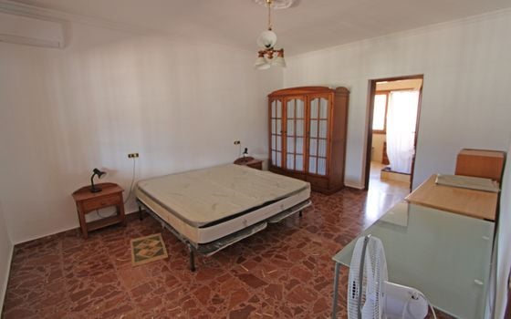6 bedroom Villa in Orba - PGP84478 - Photo - Small - 9