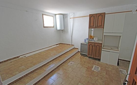 6 bedroom Villa in Orba - PGP84478 - Photo - Small - 26