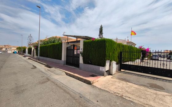 Vilă cu 3 dormitoare în Playa Flamenca - ERV85305 - Imagini - Small - 49