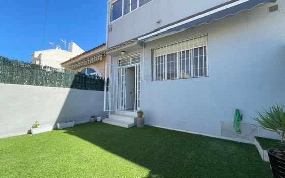 3 bedroom Townhouse in Torrevieja - SV86178 - Photo - 1