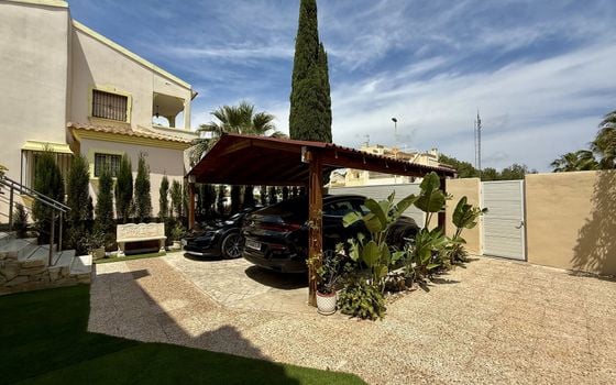 4 bedroom Villa in Orihuela Costa - SH86466 - Photo - Small - 49