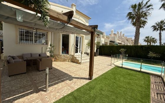 4 bedroom Villa in Orihuela Costa - SH86466 - Photo - Small - 30