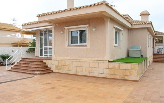 Villa de 5 habitaciones en La Manga - SV87611 - Foto - 1