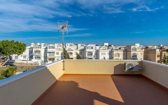 Villa de 3 chambres à Villamartin - MVR87686 - Photo - Small - 18