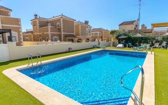 Villa de 3 chambres à Villamartin - MVR87686 - Photo - Small - 33