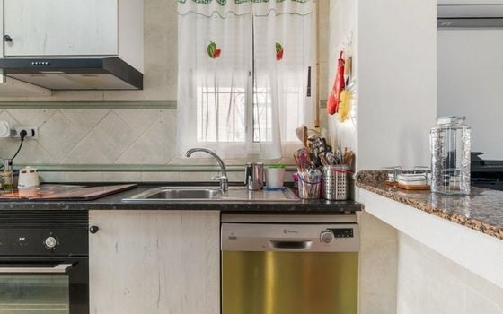 Villa de 3 chambres à Villamartin - MVR87686 - Photo - Small - 9