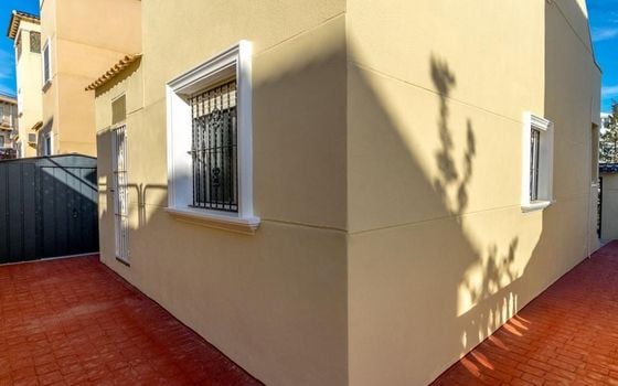 Villa de 3 chambres à Villamartin - MVR87686 - Photo - Small - 24