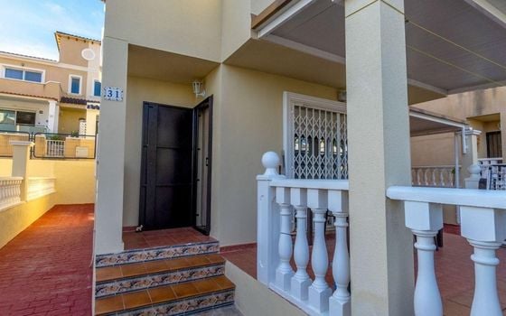 Villa de 3 chambres à Villamartin - MVR87686 - Photo - 4