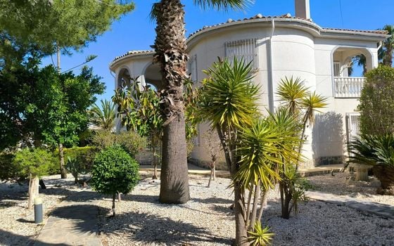 Villa de 5 chambres à Torrevieja - SV88368 - Photo - 1