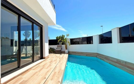 Villa de 2 habitaciones en San Pedro del Pinatar - MVR88408 - Foto - 1
