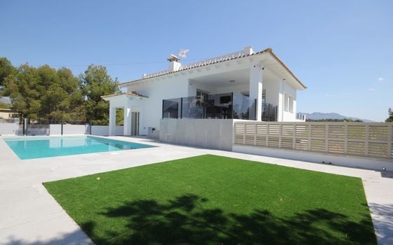 5 bedroom Villa in La Nucia - CPP88954 - Photo - 1