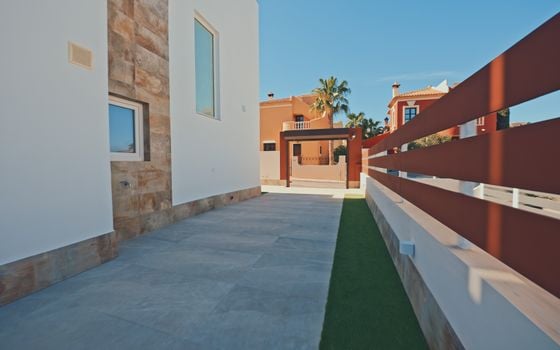 4 bedroom Villa in Ciudad Quesada - UG119722 - Photo - Small - 11