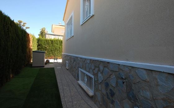 Villa de 5 chambres à Ciudad Quesada - IMC89139 - Photo - Small - 34
