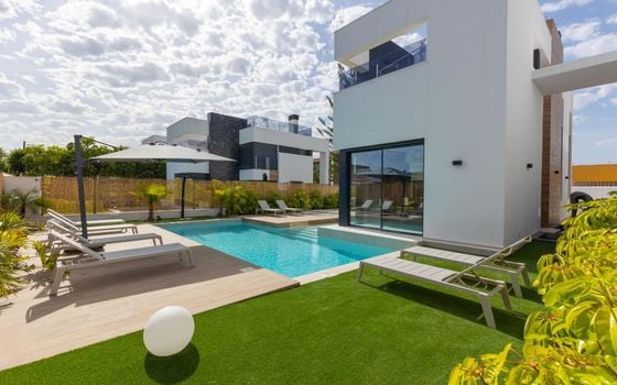 3 bedroom Villa in Torrevieja - ERD159686 - Photo - Small - 17