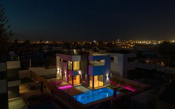 3 bedroom Villa in Torrevieja - ERD159686 - Photo - Small - 13